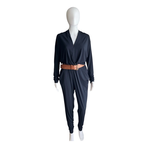 Michael Michael Kors Elegant Black Jumpsuit with Leather Belt Size M - Picture 1 of 6